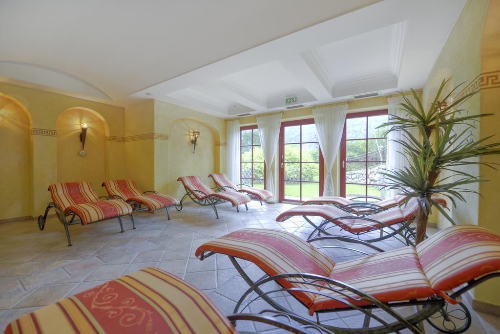 Hotel Zum Jungen Roemer 라드스타드트 외부 사진