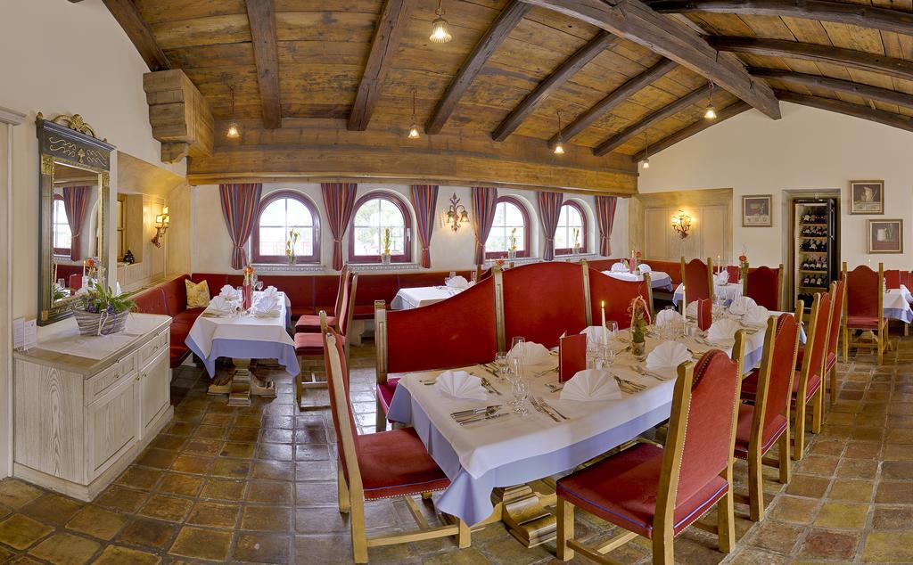 Hotel Zum Jungen Roemer 라드스타드트 외부 사진