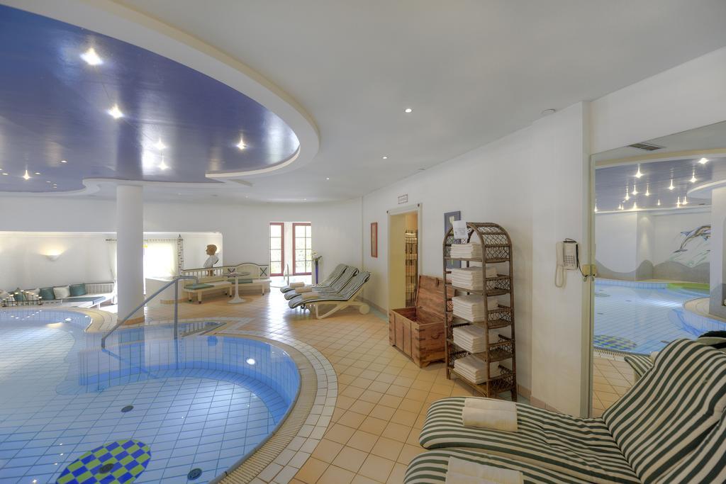 Hotel Zum Jungen Roemer 라드스타드트 외부 사진
